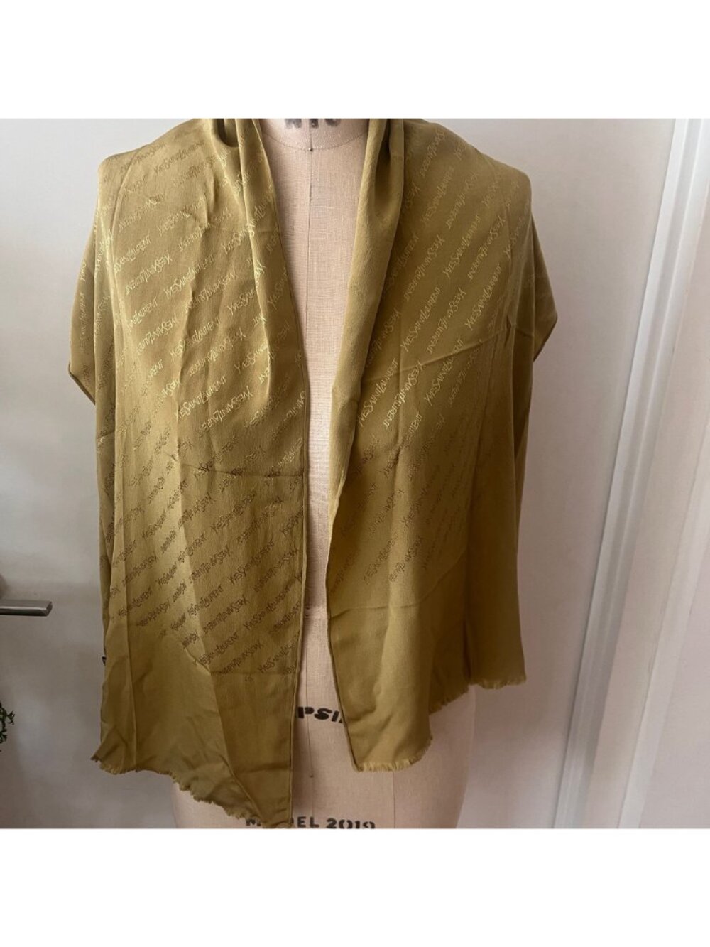 VTG YVES SAINT LAURENT Olive Silk Scarf Made in Japan - Picture 4 of 7